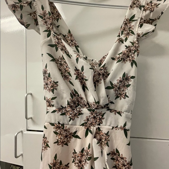 Floral maxi dress perfect for summer events - Picture 2 of 5